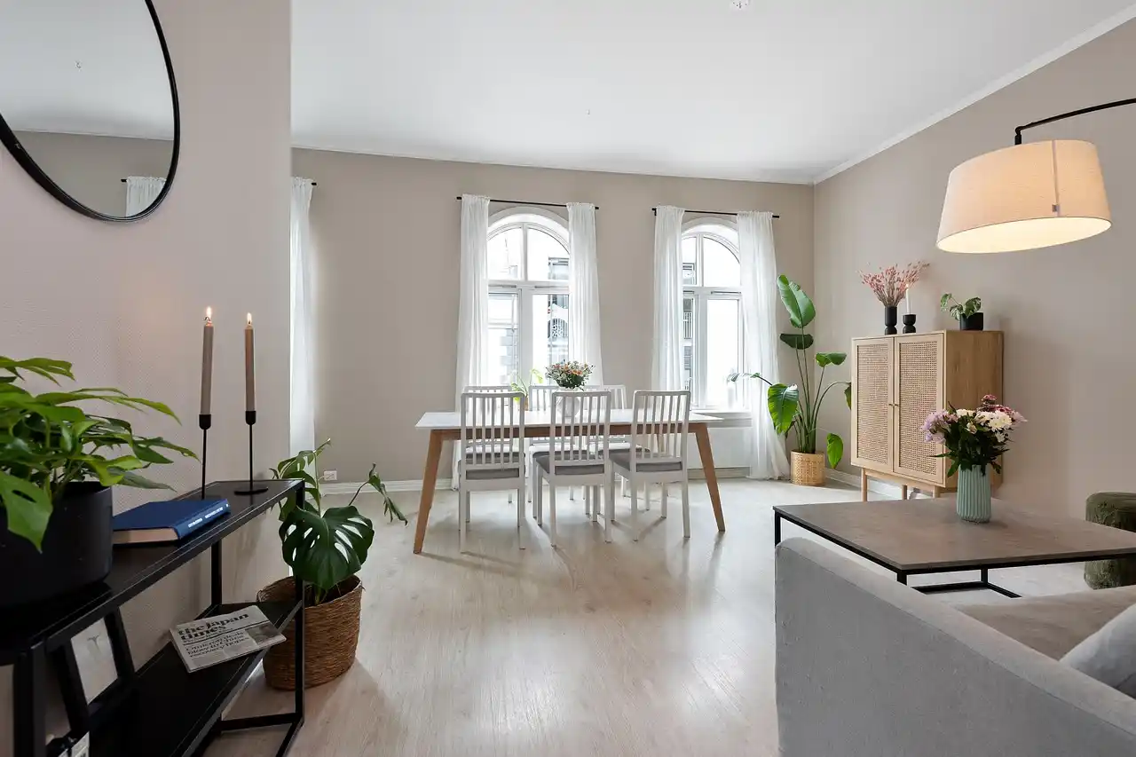 Window Tint for Home: A Smart Guide